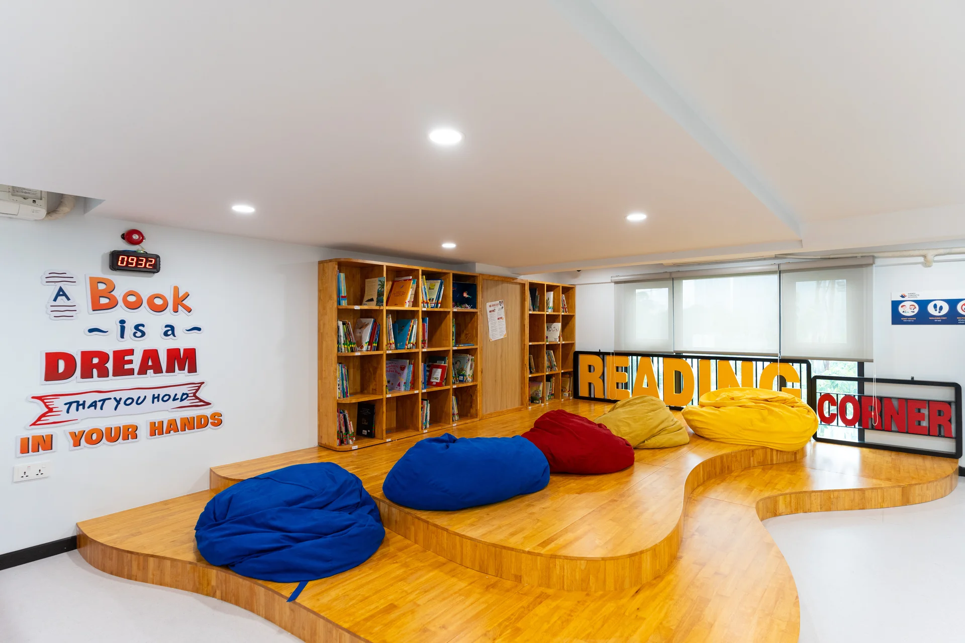 Book a tour 10